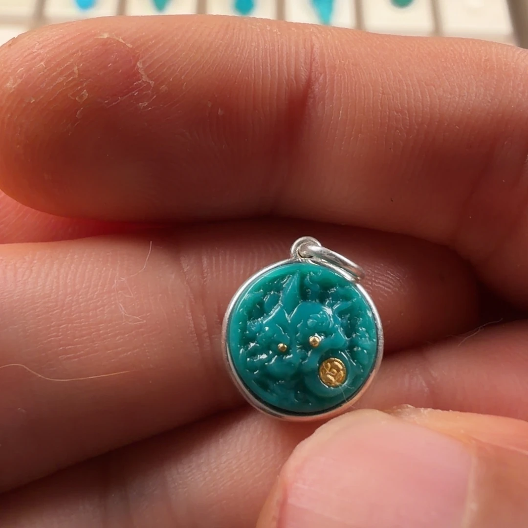 绿松石未镶嵌耳饰