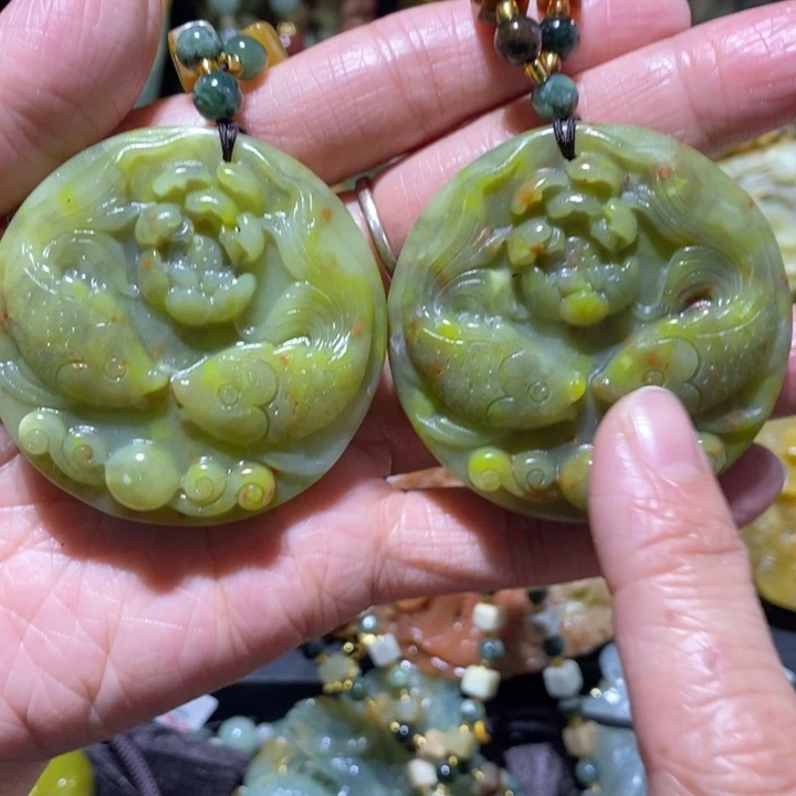 岫玉岫玉吊坠未镶嵌