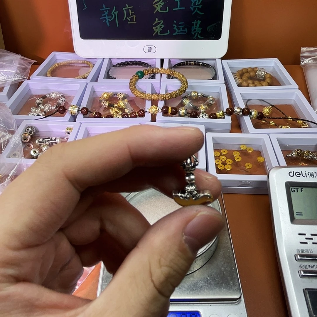银S925配饰编号是027