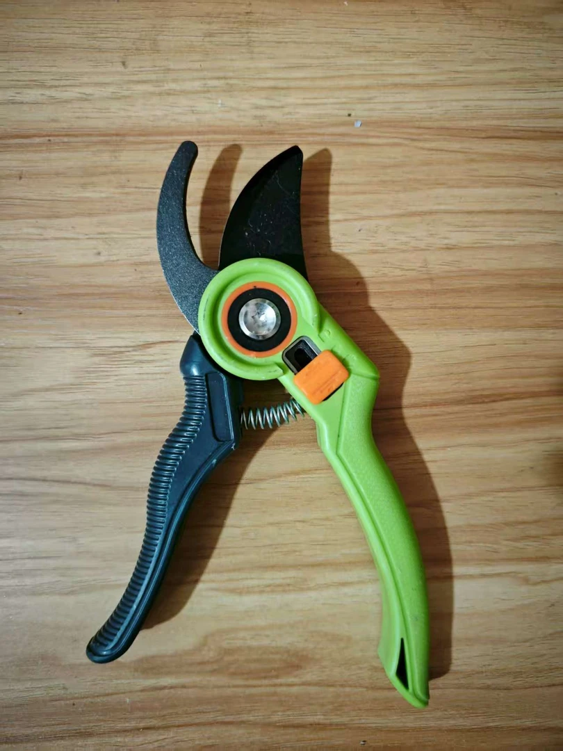 准新品  家用果枝剪（颜色不挑）