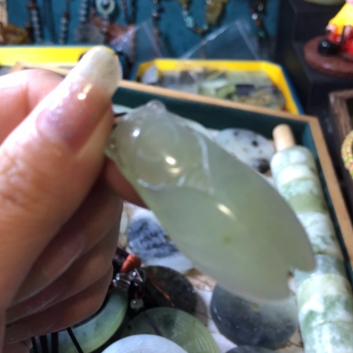 岫玉未镶嵌岫玉挂件