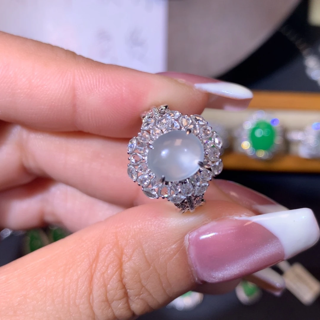 【闪购商品】翡翠吊坠(不含链)18K金镶嵌翡翠戒指