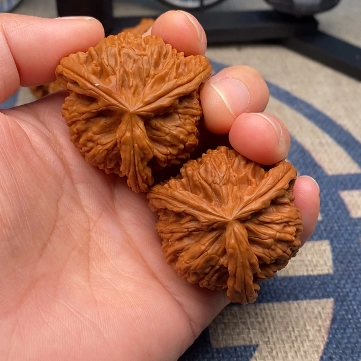 吊坠文玩核桃A****e三棱