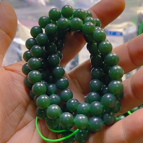 蛇纹石玉颈饰未镶嵌一****