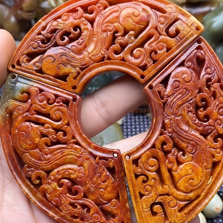 未镶嵌蛇纹石玉颈饰