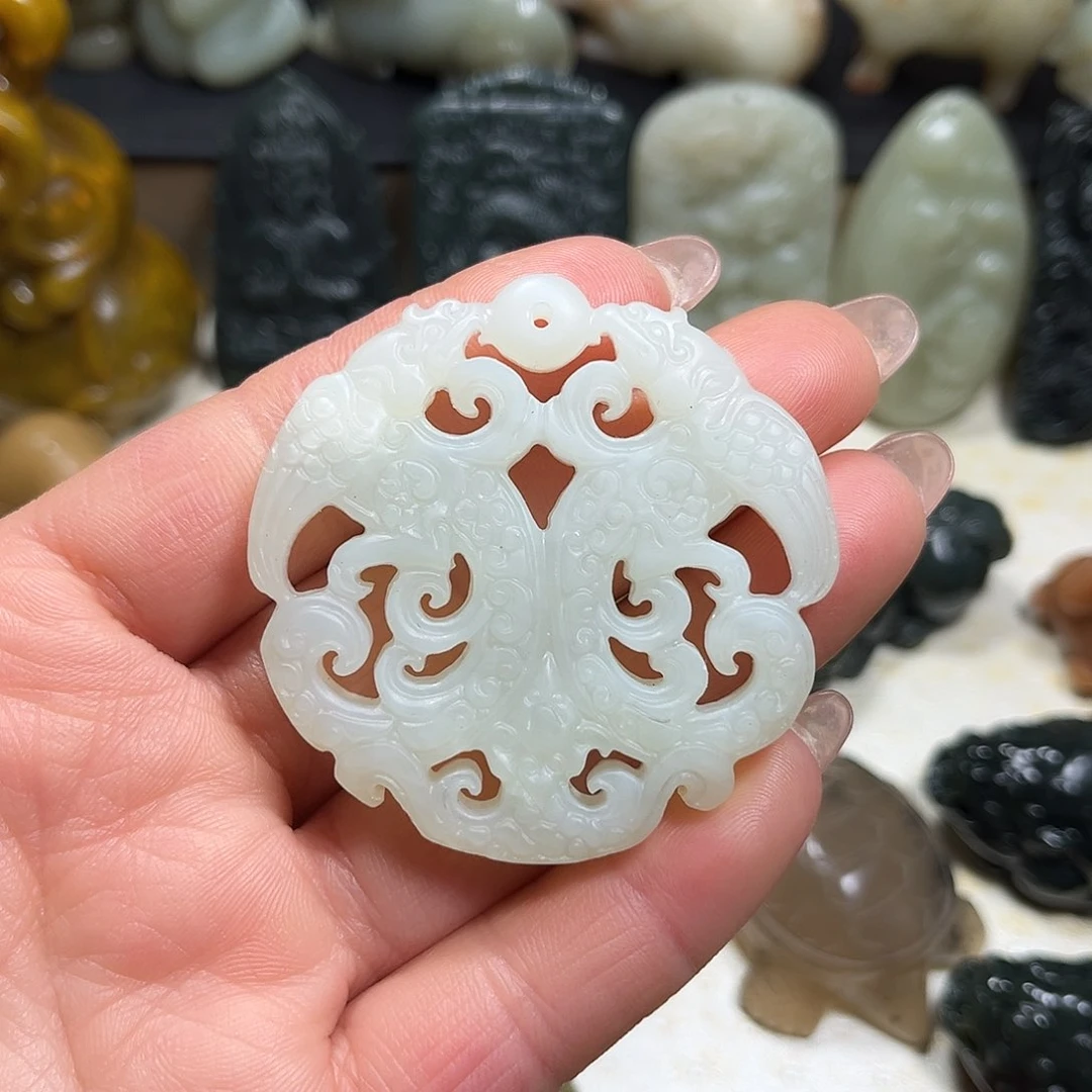 白玉菩提吊坠白玉菩提吊坠