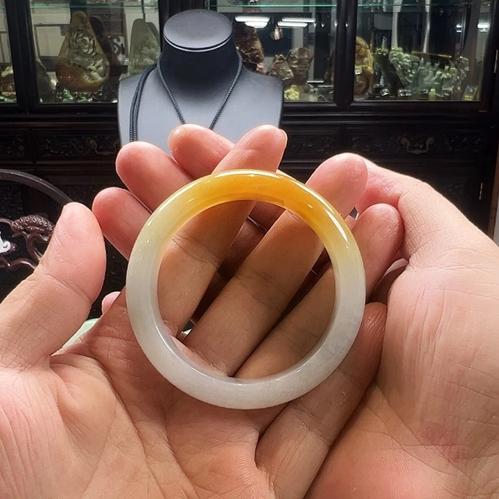 未镶嵌手镯翡翠手镯