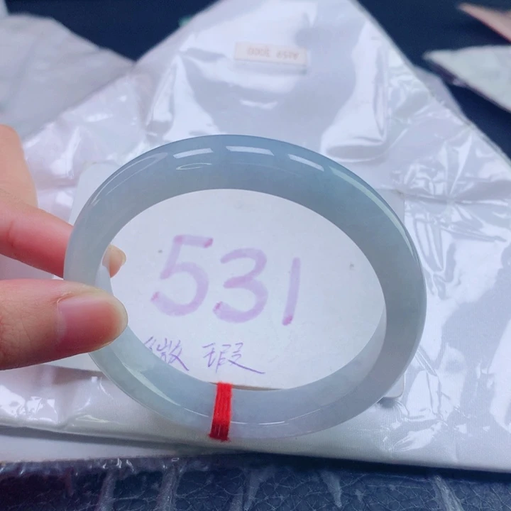翡翠未镶嵌手镯圈口5859 微瑕冰晴蓝