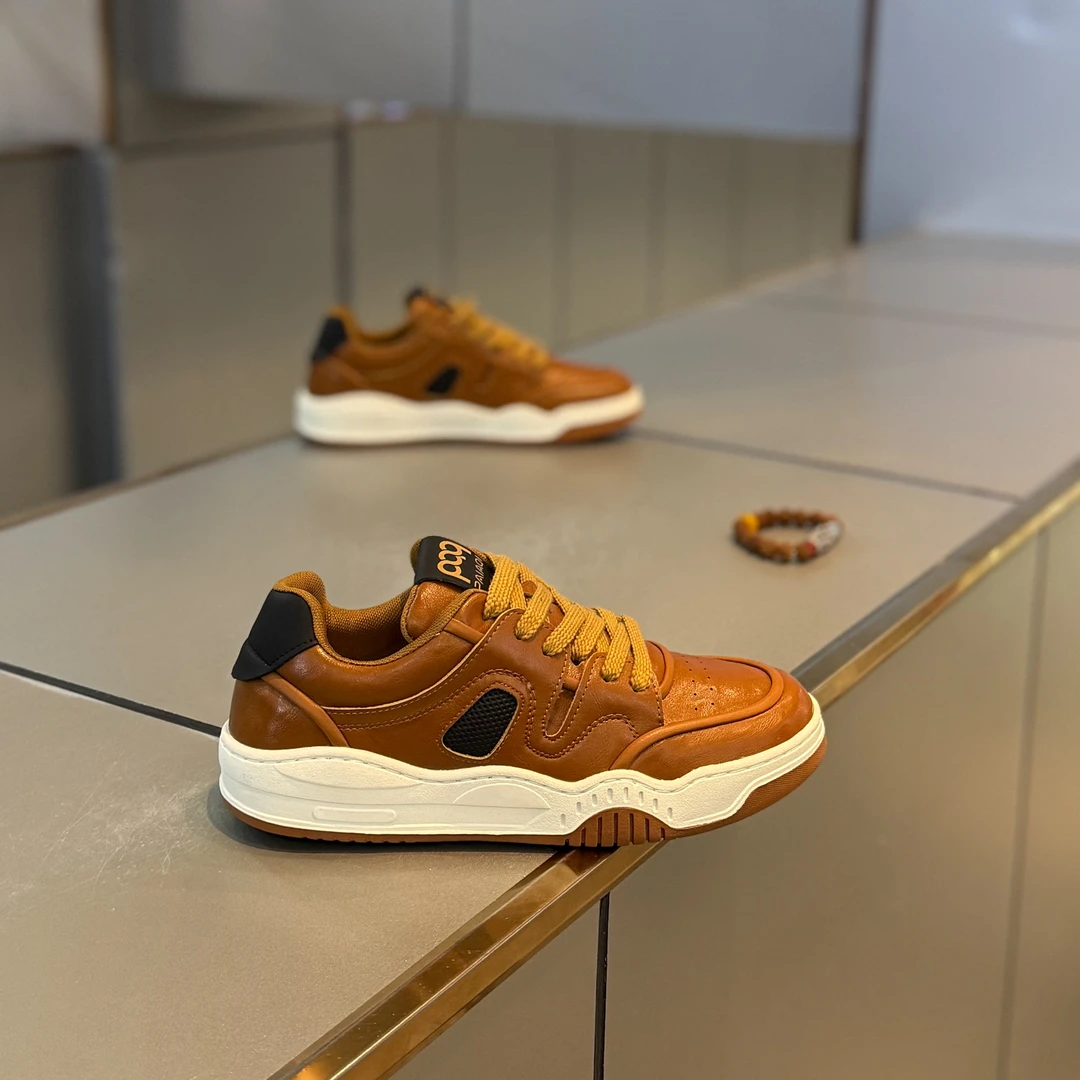 男士鞋子秋季潮鞋时尚新款2025年网红同款男鞋板鞋复古休闲风冬季