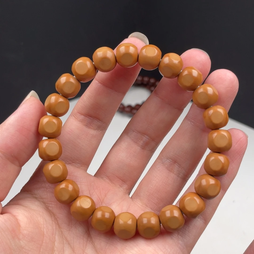 【闪购商品】手串猴头核桃六方38.8。全品10
