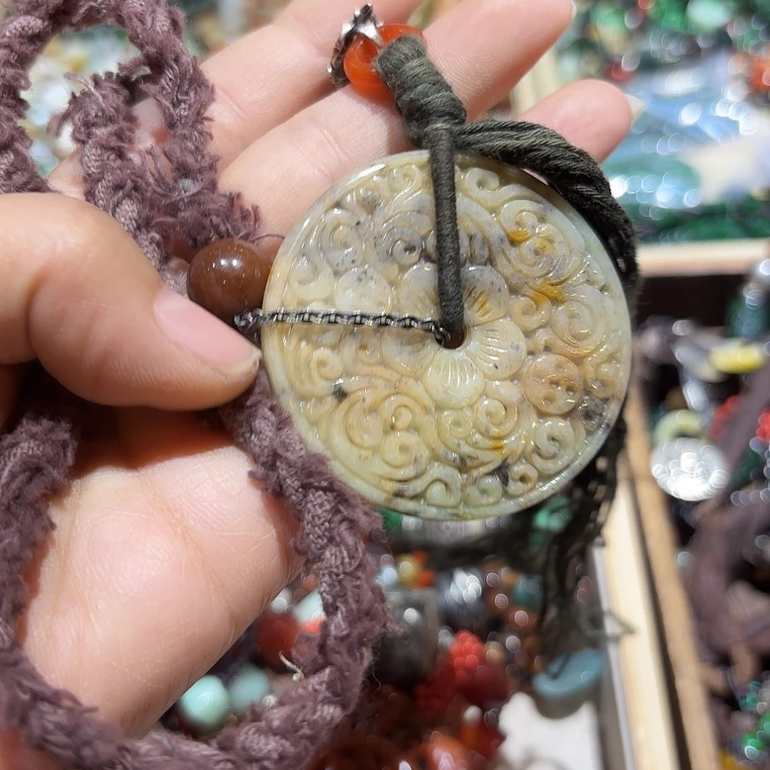 翡翠未镶嵌颈饰原创