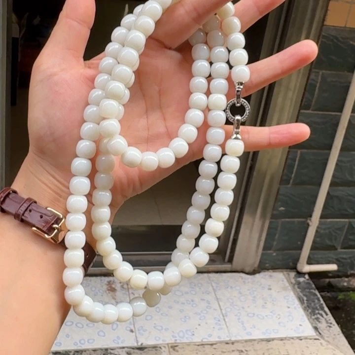 和田玉未镶嵌颈饰羊脂白玉108