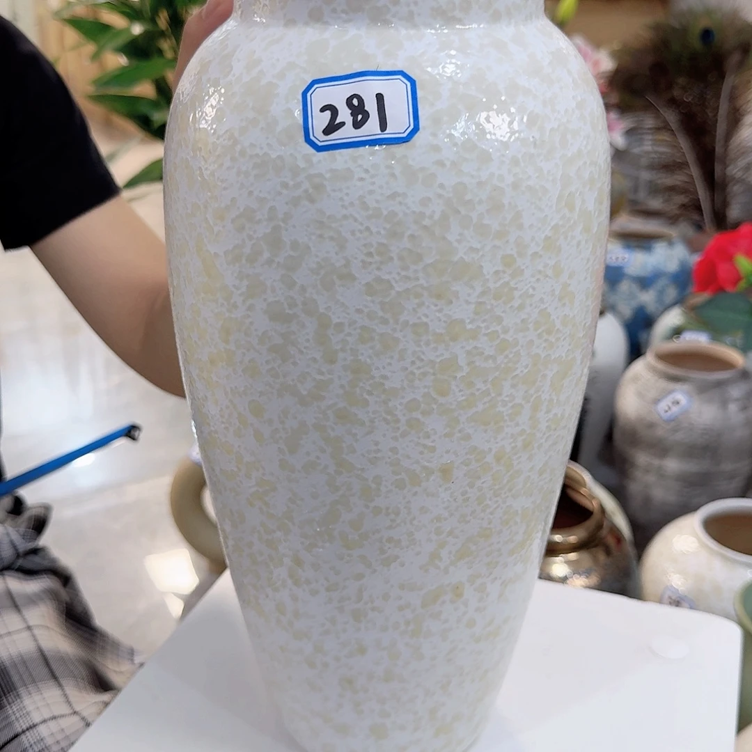 西***金281号陶瓷高34厘米微瑕一个