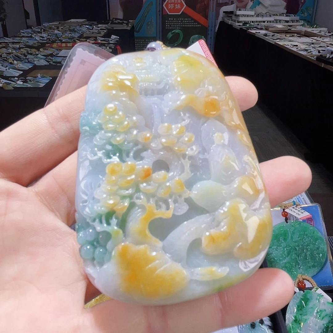 颈饰未镶嵌翡翠一