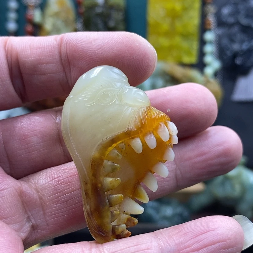 【闪购商品】未镶嵌蛇纹石玉吊坠