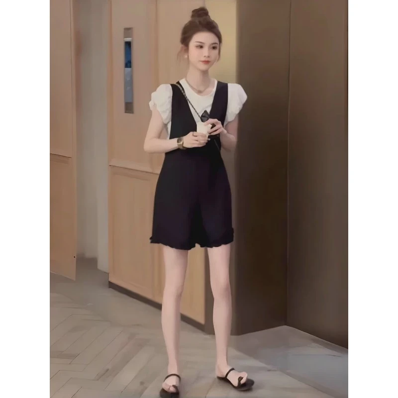 时尚减龄背带裤套装女夏季设计感花苞袖上衣吊带连体阔腿裤两件套