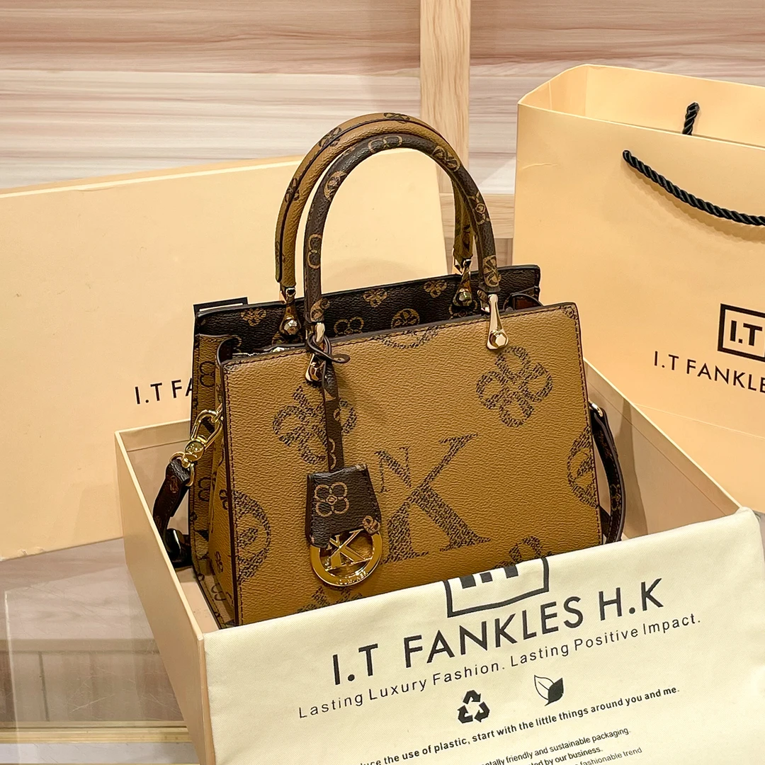 香港品牌真皮手提包女2025新款女包托特包高级感大容量斜挎包包女