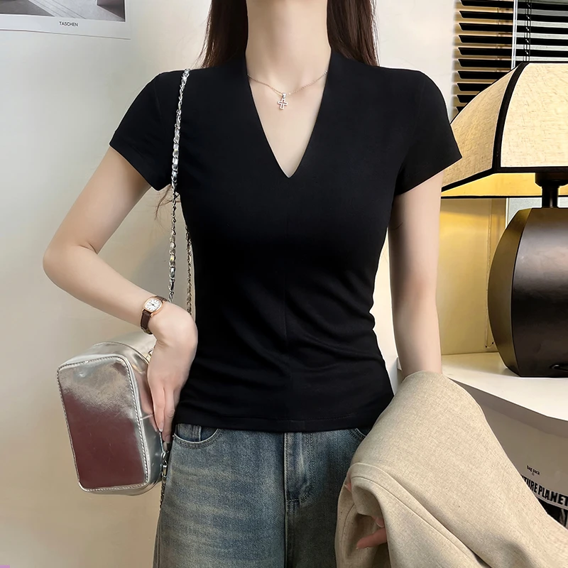 黑色短袖V领正肩露锁骨高级感显瘦修身t恤女夏季爆款别致打底上衣
