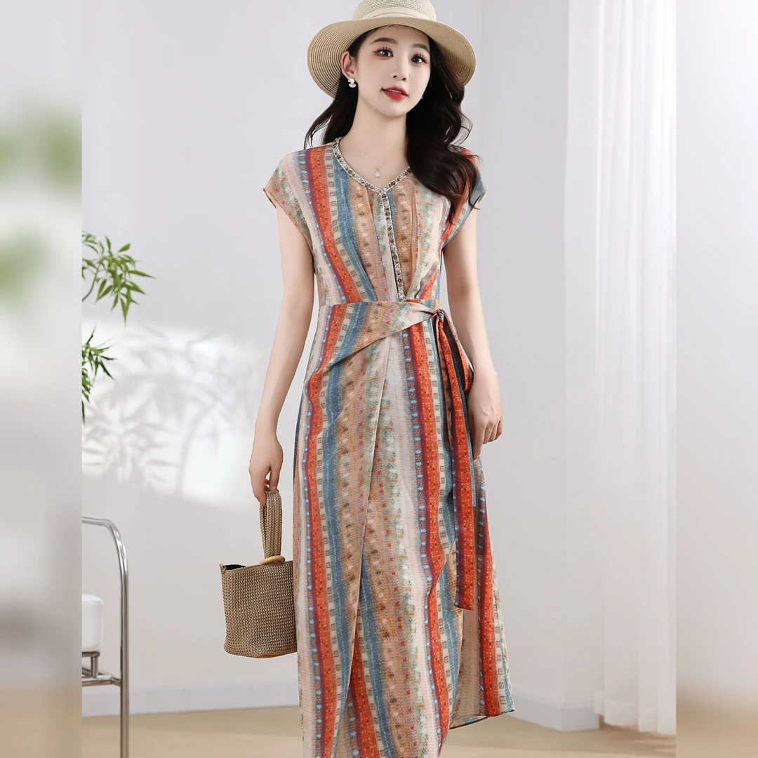 2025夏季新款高档时尚洋气端庄优雅妈妈装气质减龄收腰中长连衣裙