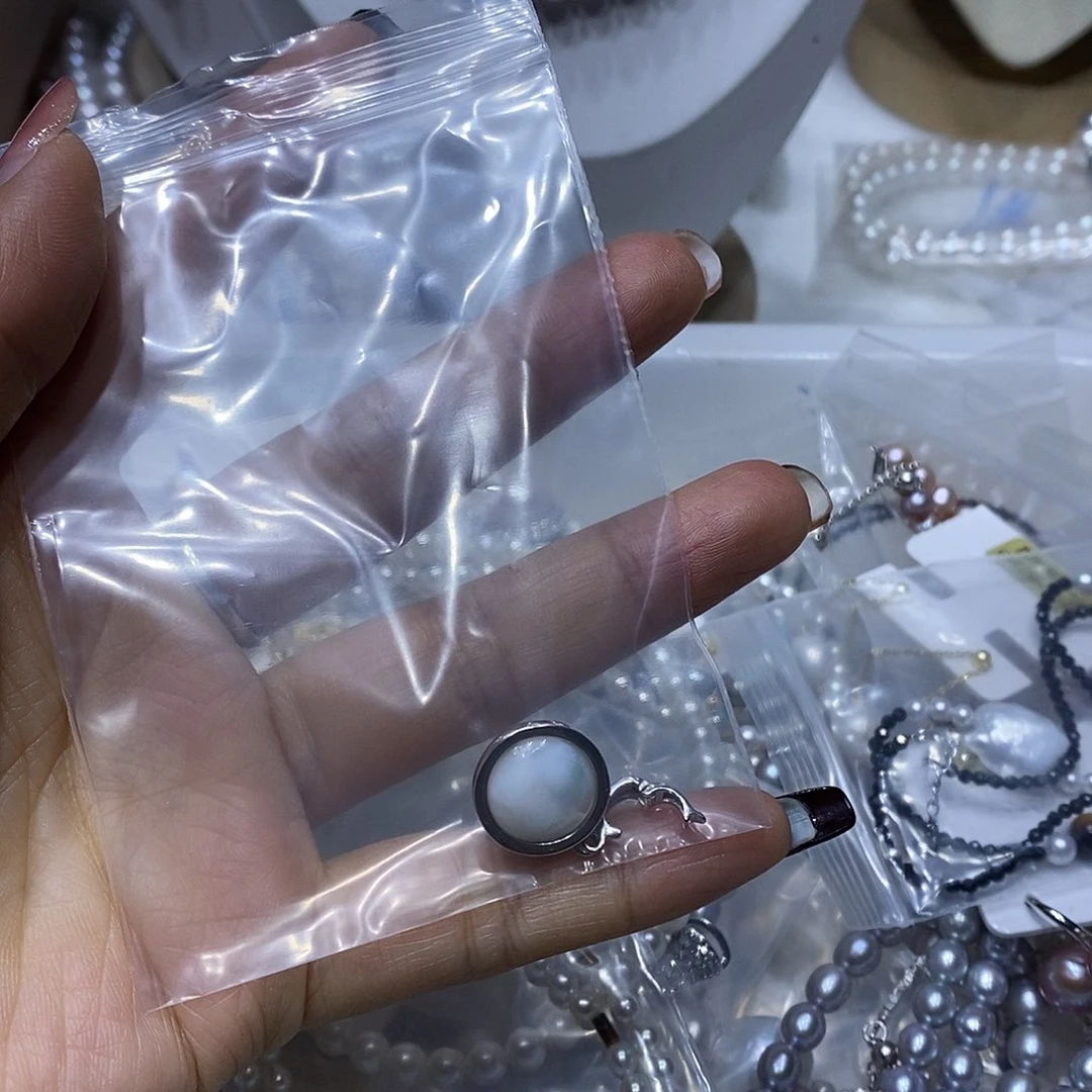 淡水珍珠耳钉银S925镶嵌笑**开