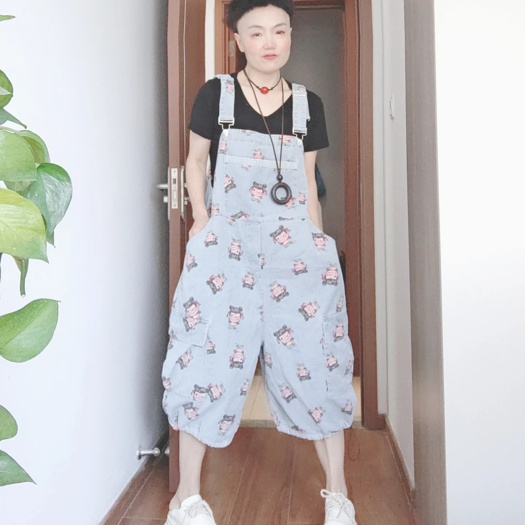 个性减龄大口袋六分牛仔背带裤(95一160斤)