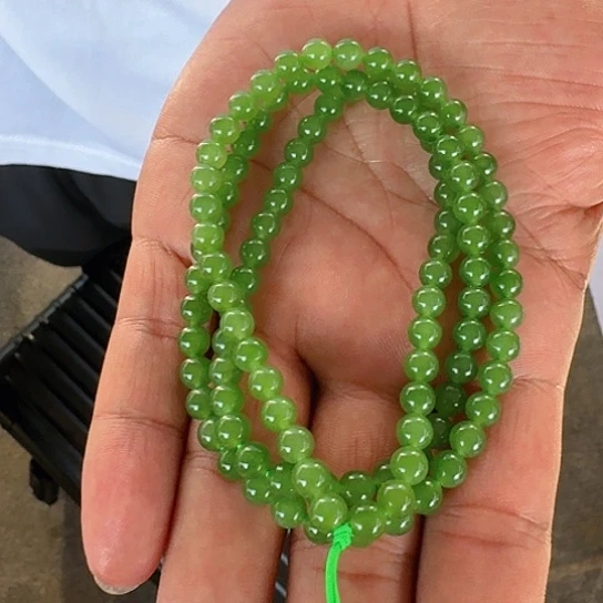 颈饰未镶嵌和田玉卡6 108鲜果绿色纯净版