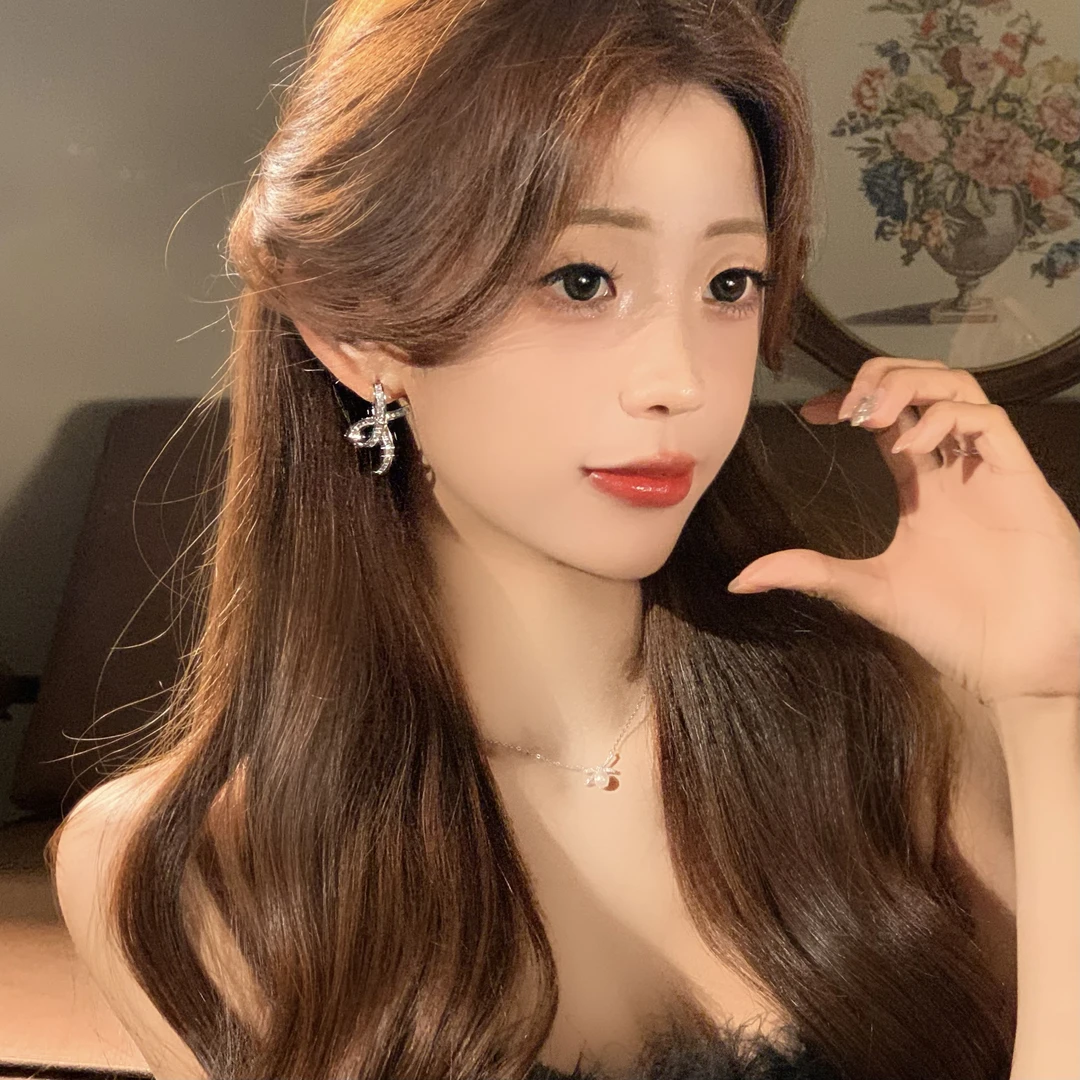 FULL GIRLISH耳环01450闪耀蝴蝶结耳饰耳钉