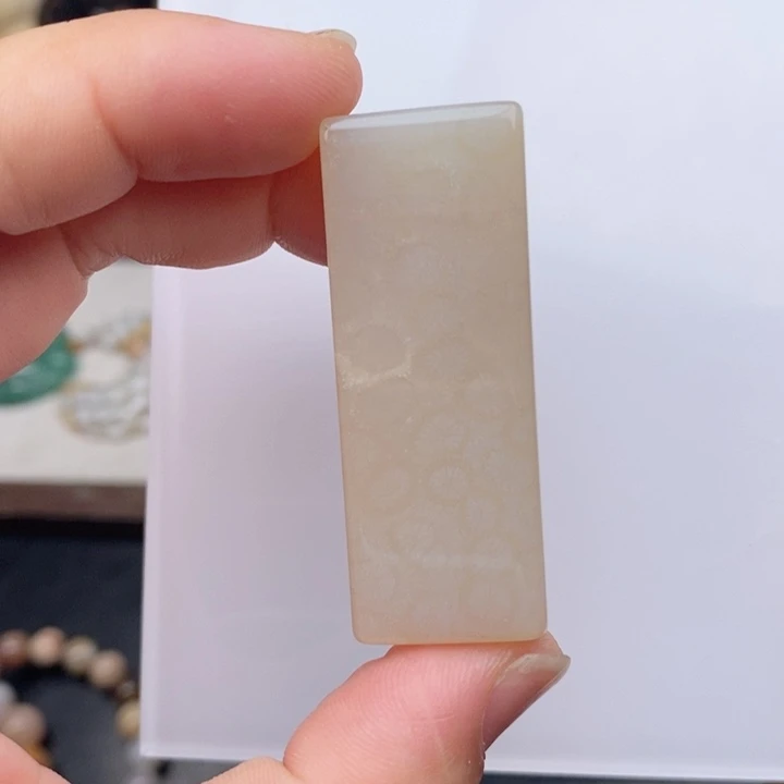 硅化玉手镯未镶嵌