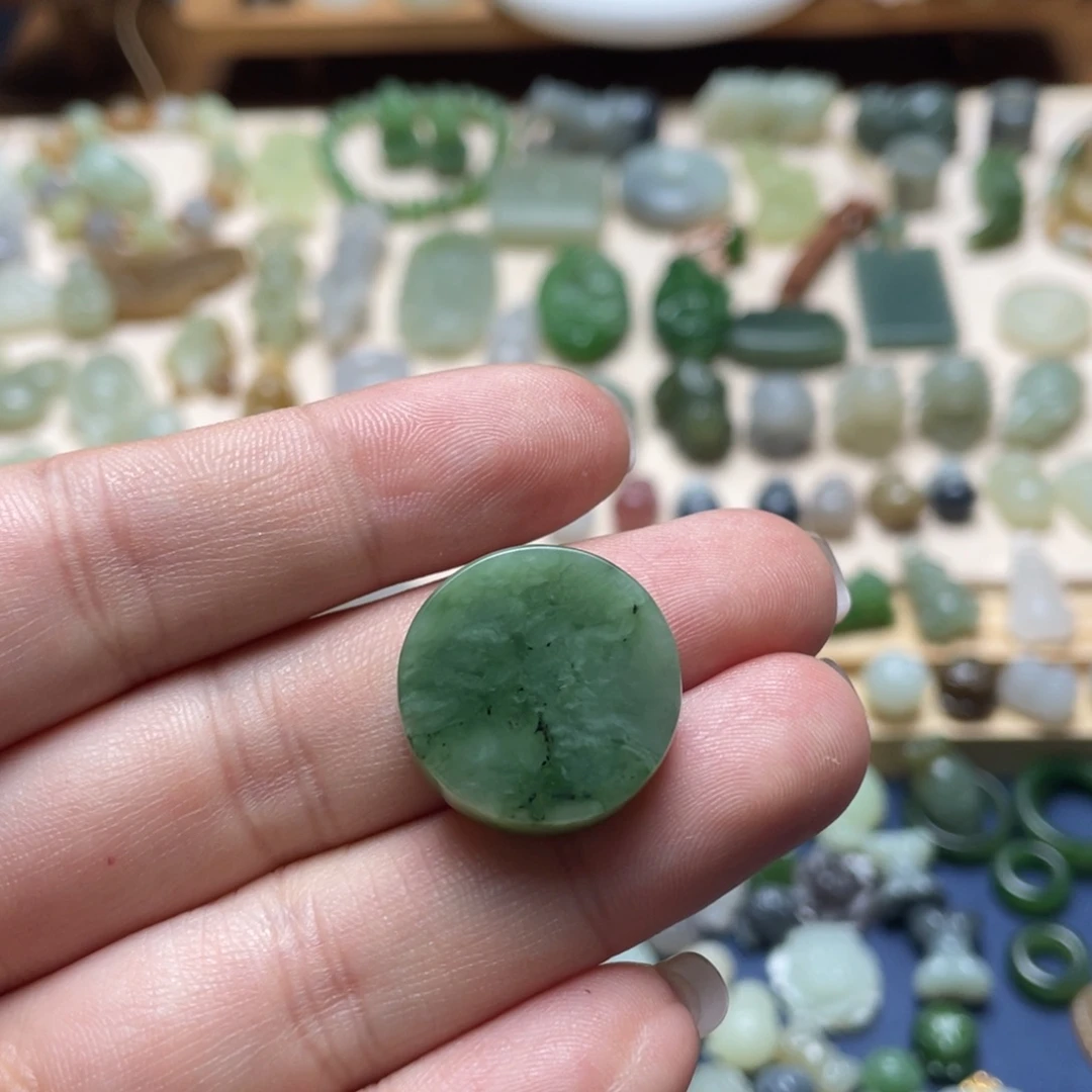 和田玉未镶嵌吊坠(不含链)