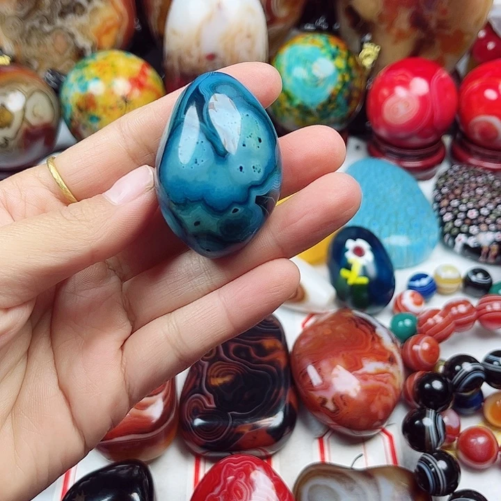 玛瑙/玉髓未镶嵌珠宝奇石