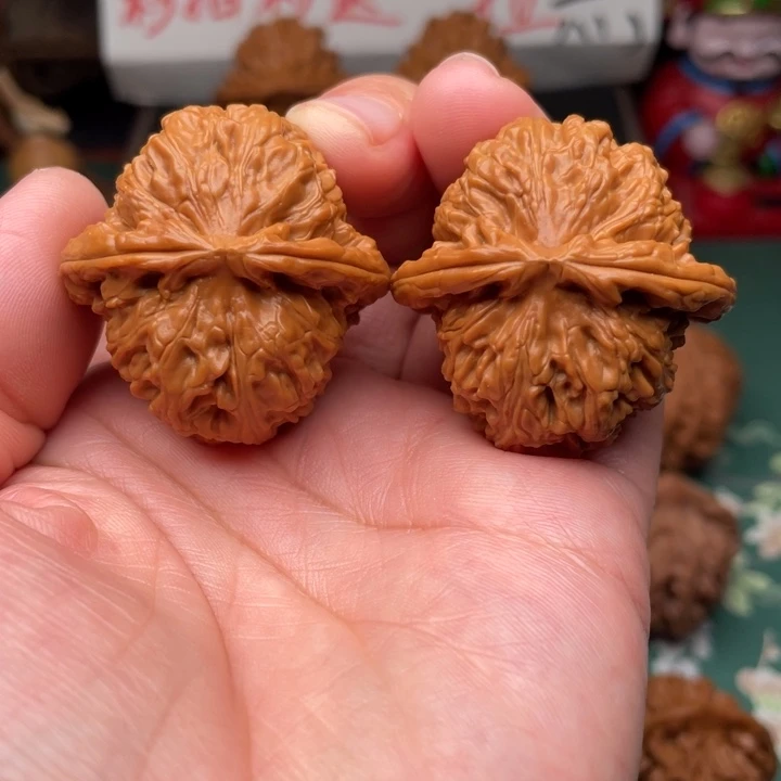 【闪购商品】把件文玩核桃37白狮子