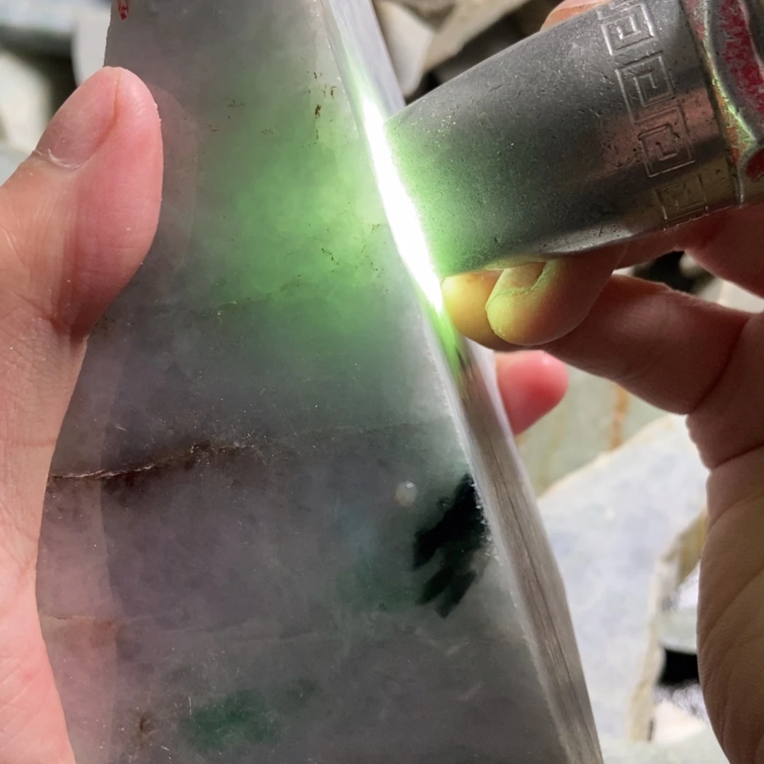 翡翠未镶嵌挂件天然翡翠