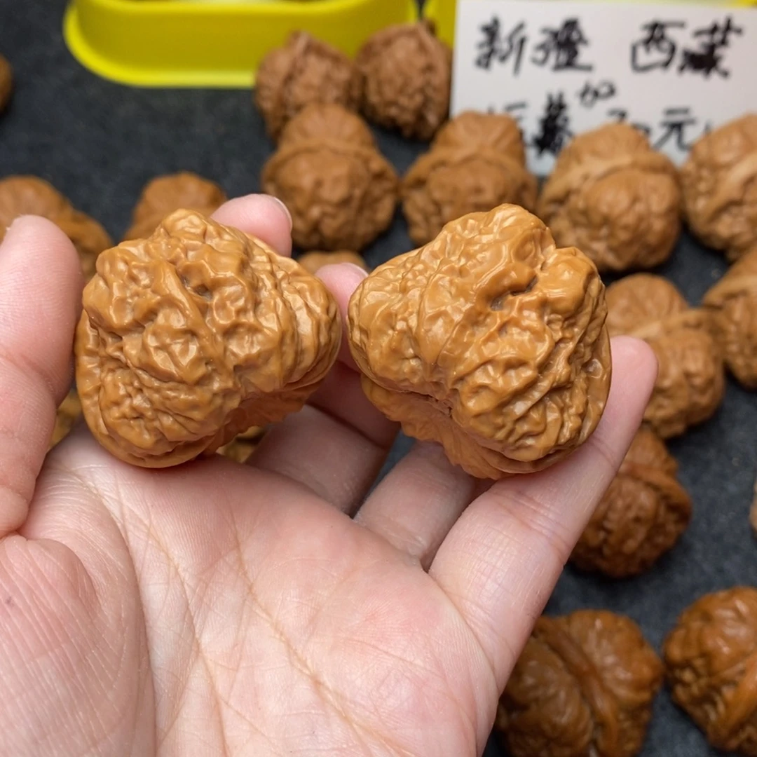 文玩核桃把件清***核蛤蟆38