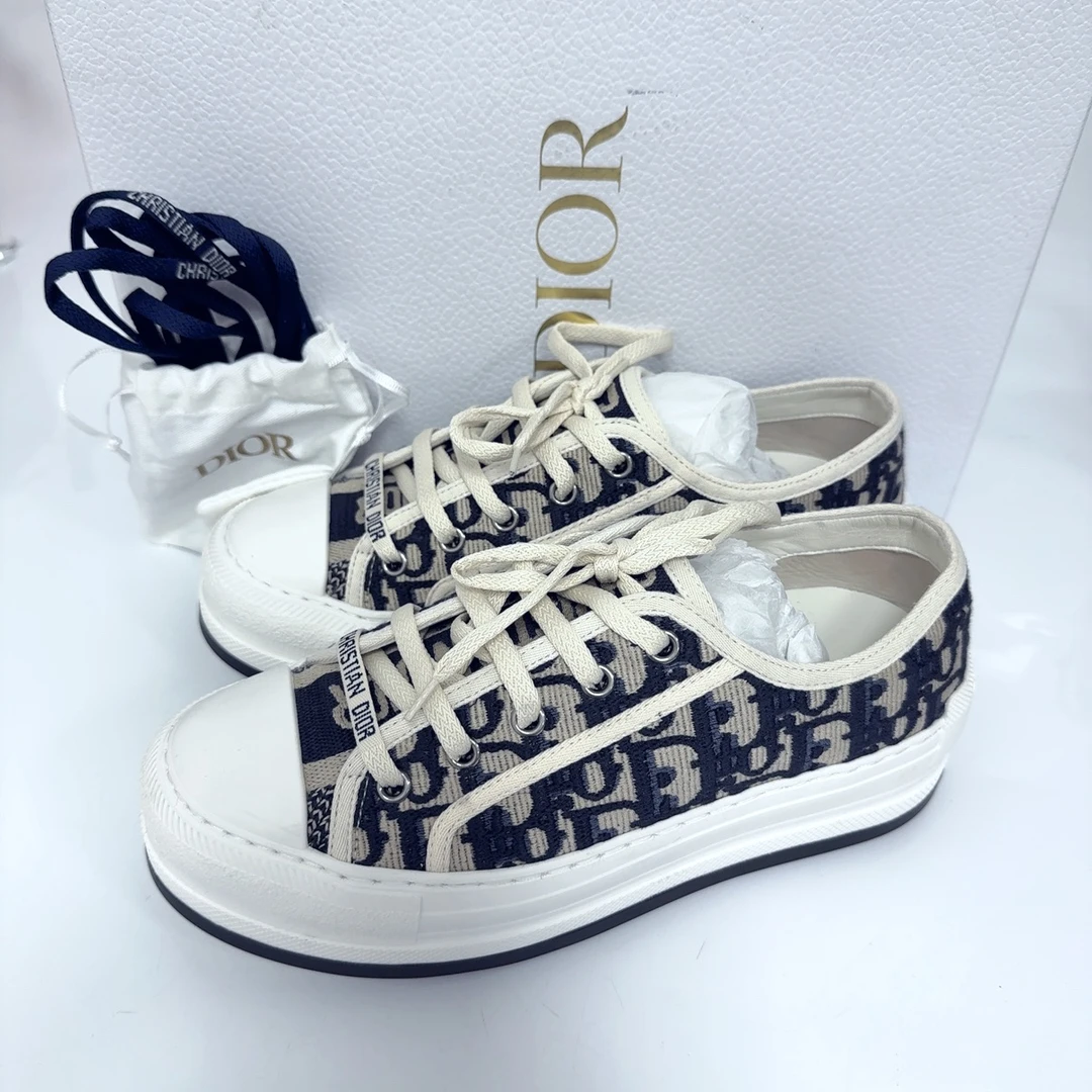 99新 DIOR/迪奥 36.5码/迪奥厚底满印帆布鞋/99新全套