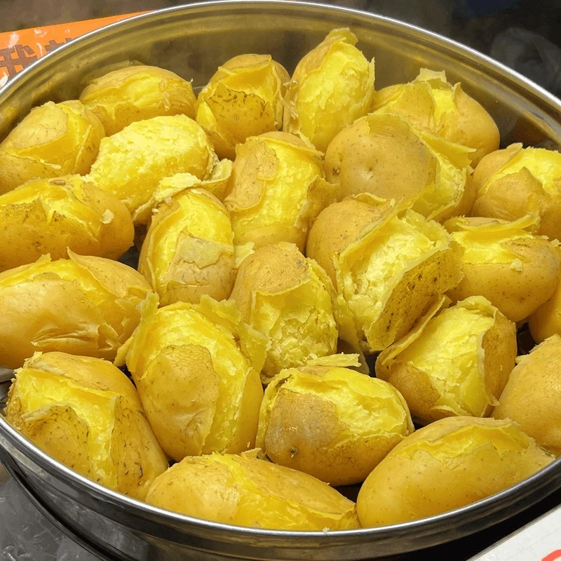 2025甘肃定西黄心土豆9斤现挖沙地黄心洋芋马铃薯黄皮5斤沙面细腻