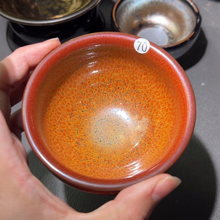 茶盏我想和她好好聊聊呢可是