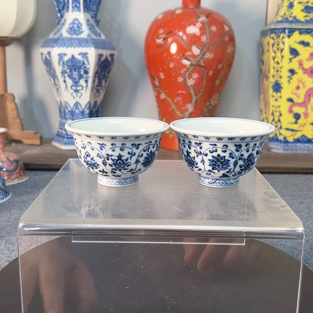 摆件青花缠枝压手杯
