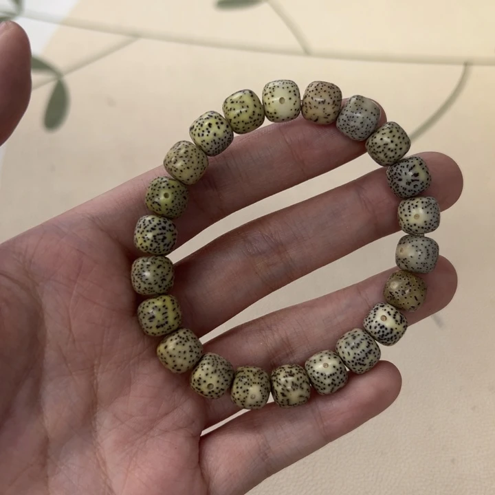 吊坠白玉菩提238