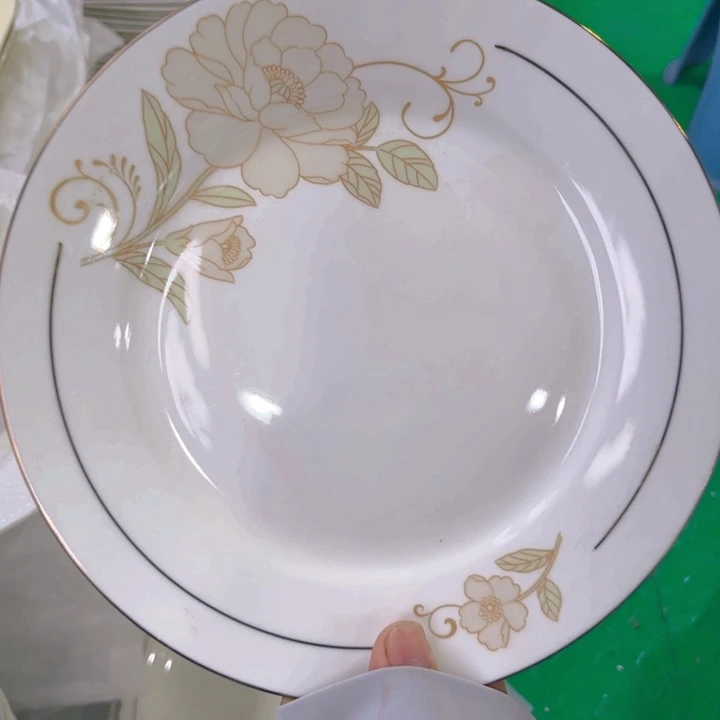 瓷片秒金八寸浅盘六个微瑕
