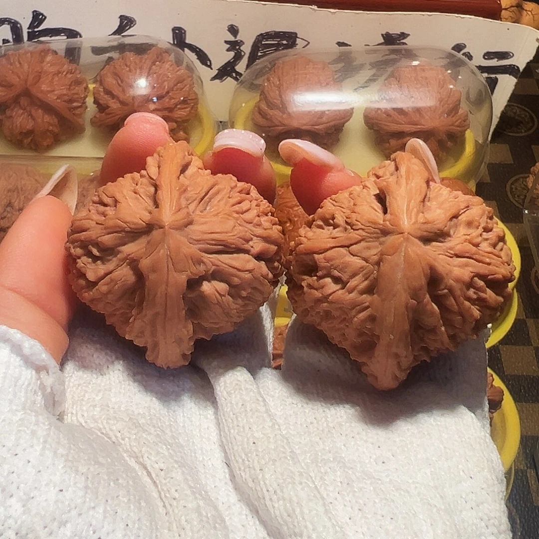 J****文玩核桃吊坠42全品南疆石