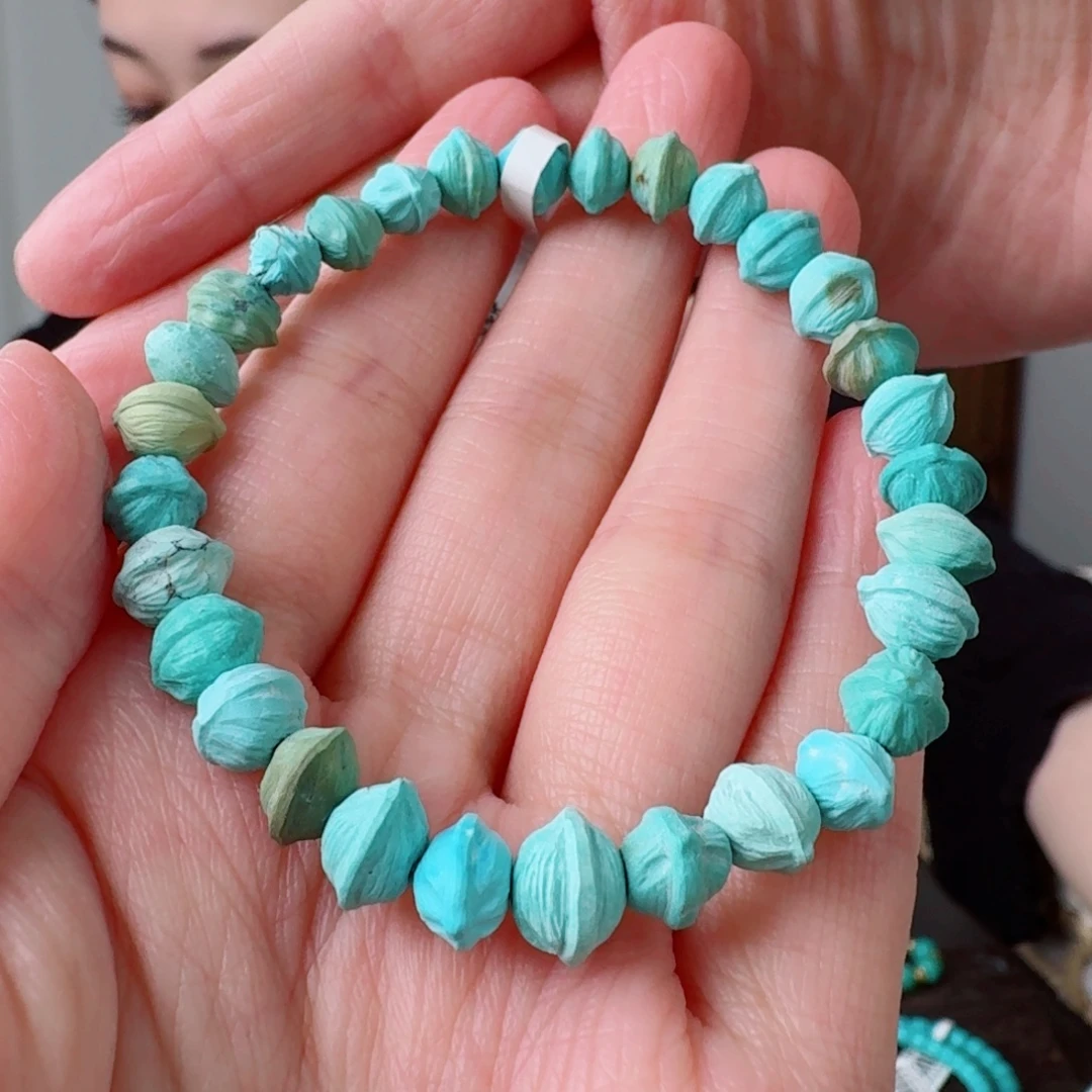 未镶嵌绿松石珠宝奇石