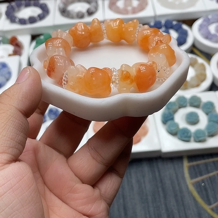 石英质玉（非洲翠）合金手串