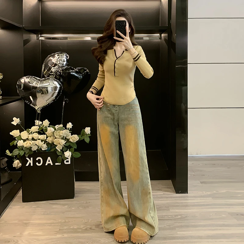 2025秋美拉德穿搭时尚套装女小众v领针织衫上衣阔腿牛仔裤两件套