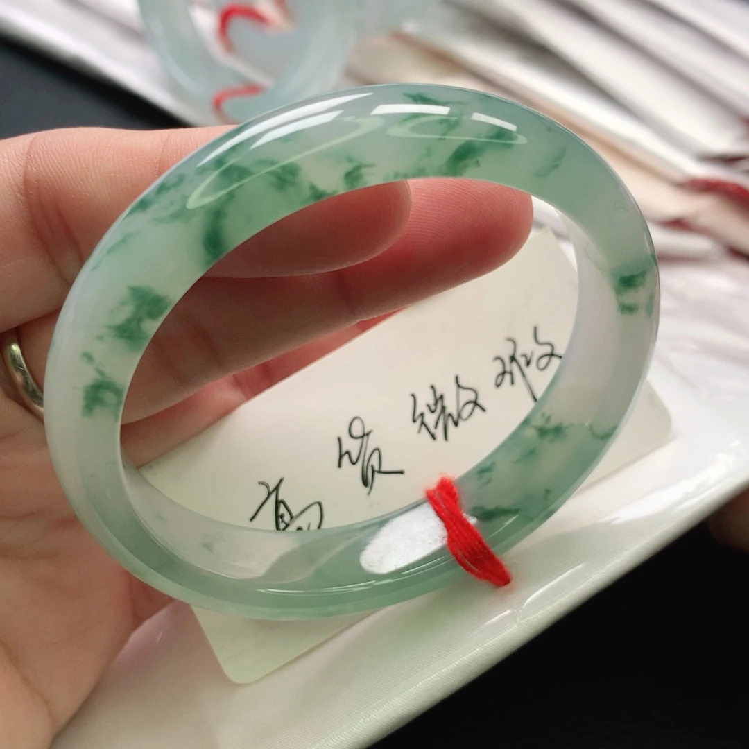 翡翠未镶嵌手镯贵妃54