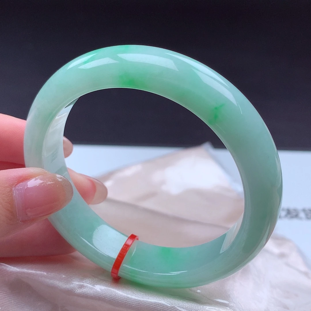 翡翠未镶嵌手镯001932 手镯