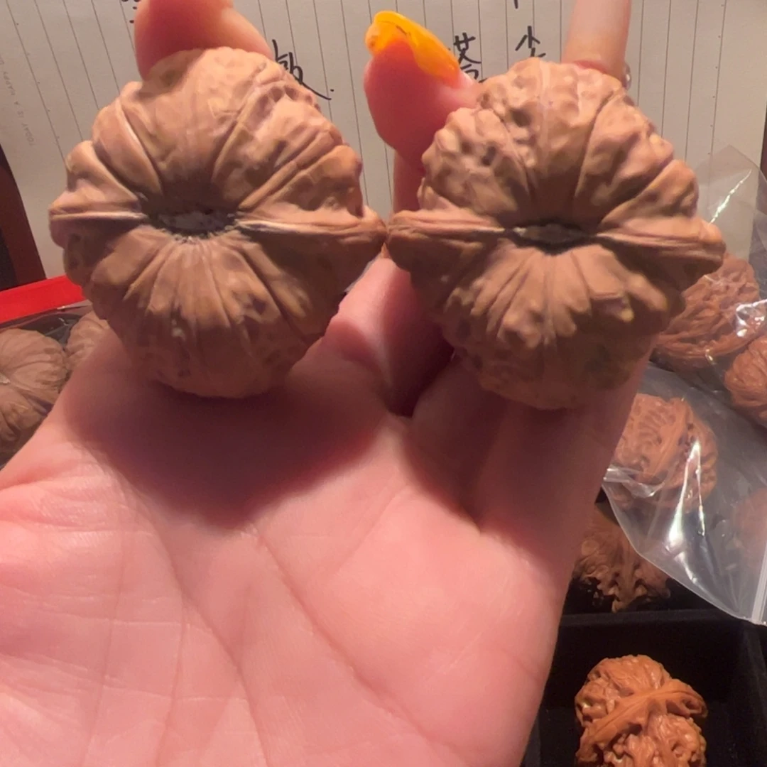 青***舟把件桃核南瓜墩文玩