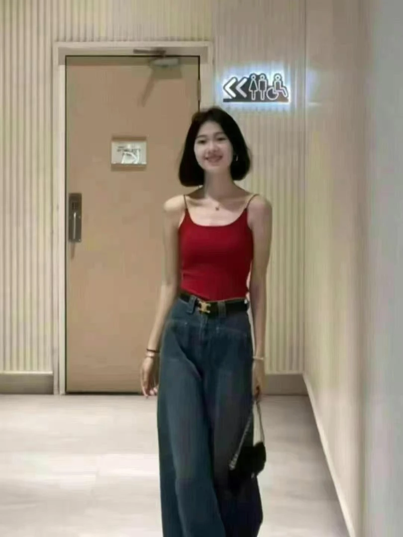 纯欲风百搭短款极简风修身韩版设计感辣妹风背心吊带
