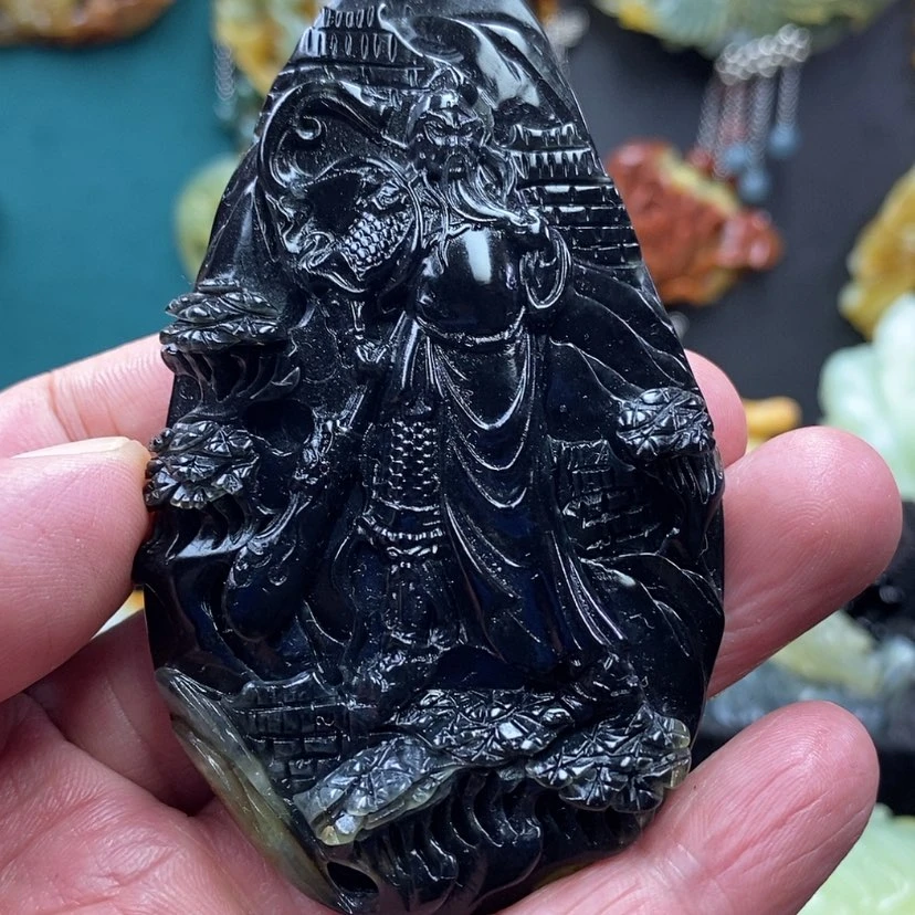 【闪购商品】蛇纹石玉未镶嵌吊坠