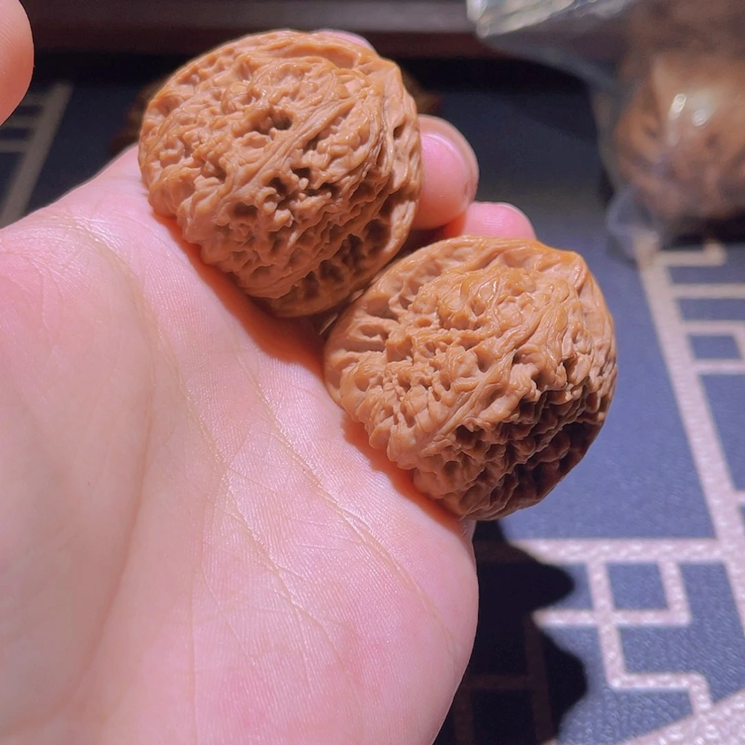 吊坠文玩核桃南疆