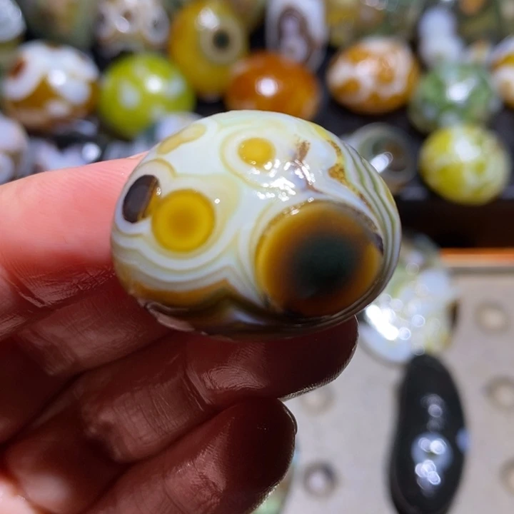 未镶嵌玛瑙/玉髓珠宝半成品69